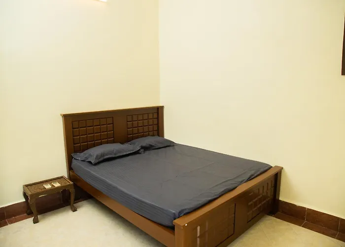 Mamalla Kudil Resort